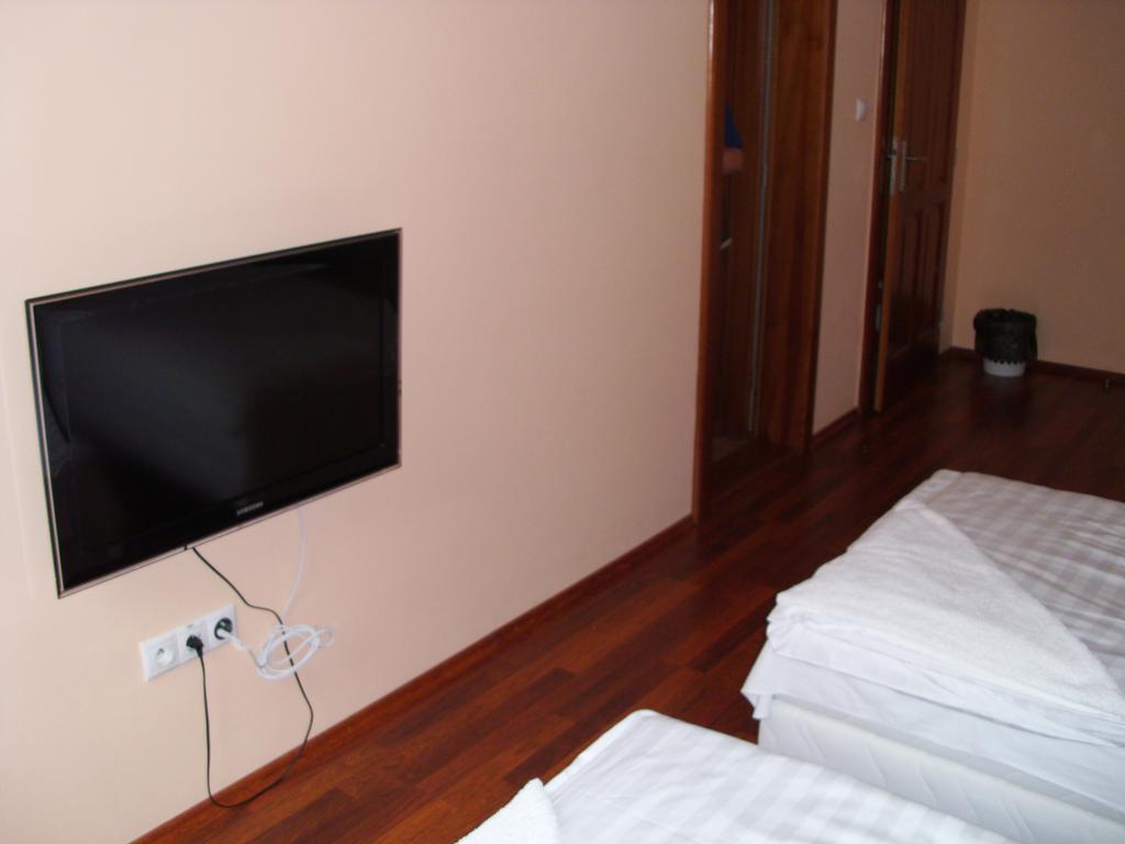 Guest House Mladosť Prešov Exterior foto